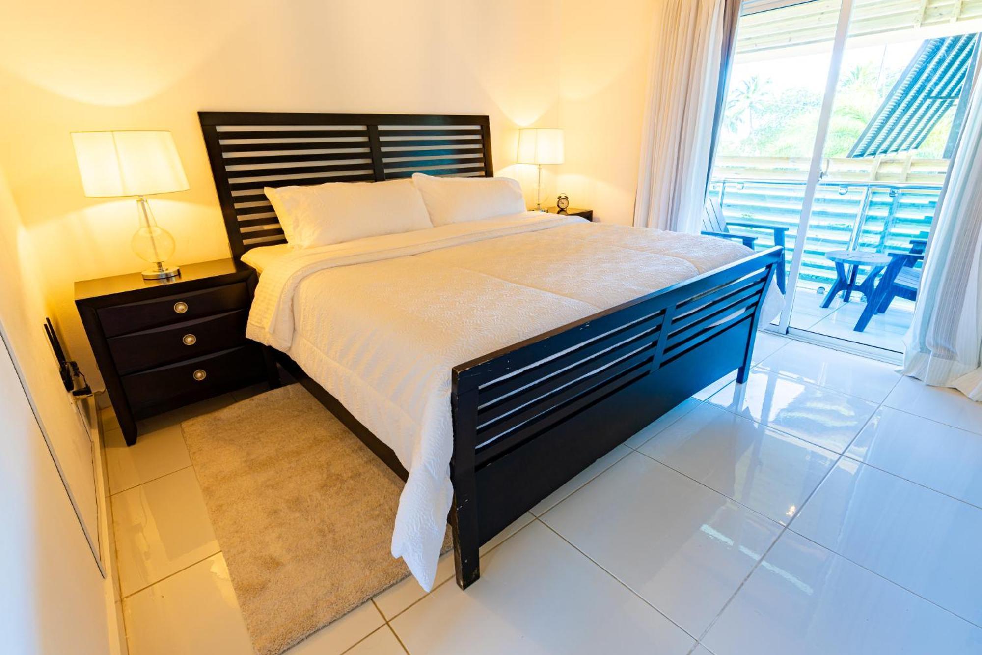 Hotel Boutique Del Lago Нагуа Экстерьер фото