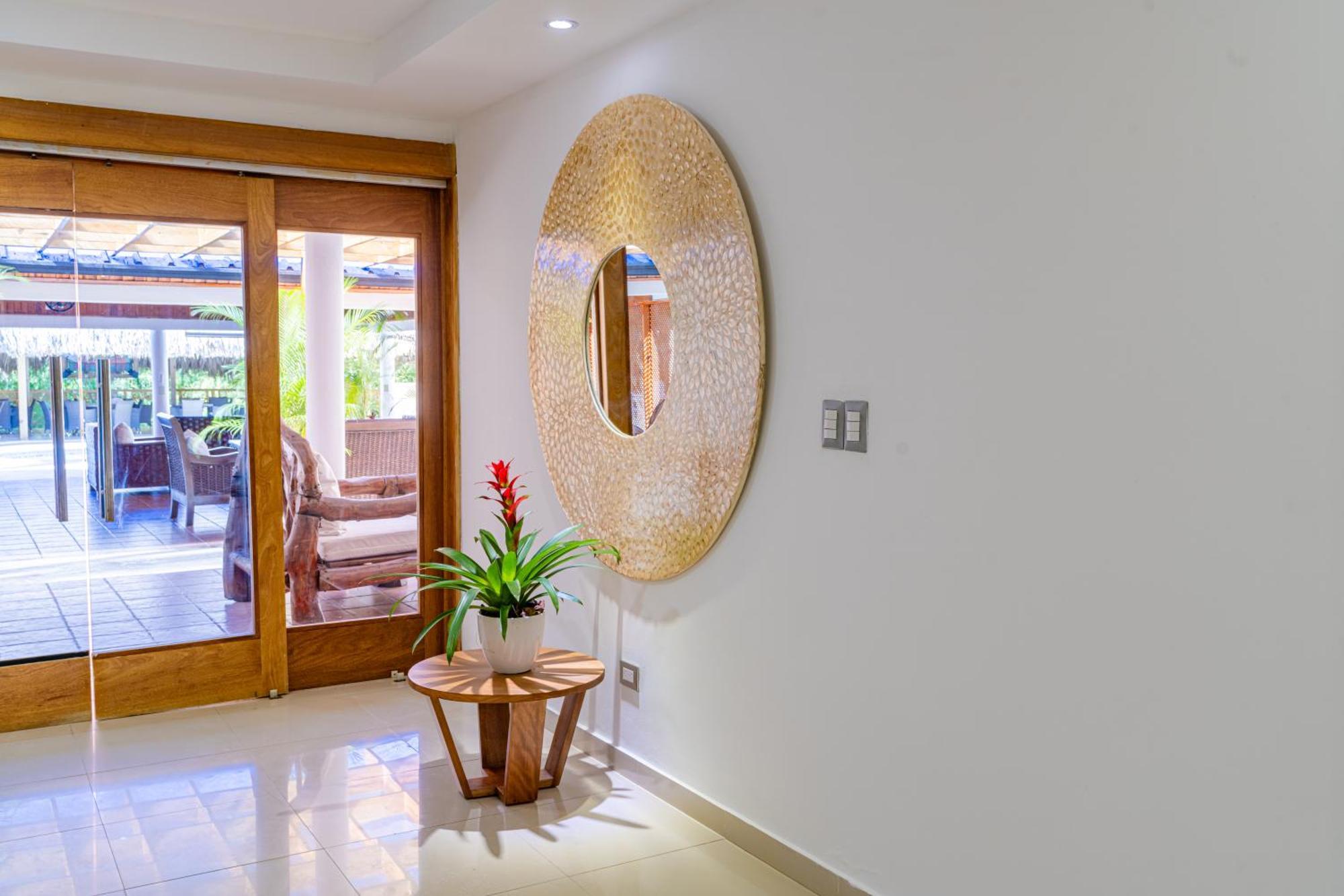 Hotel Boutique Del Lago Нагуа Экстерьер фото