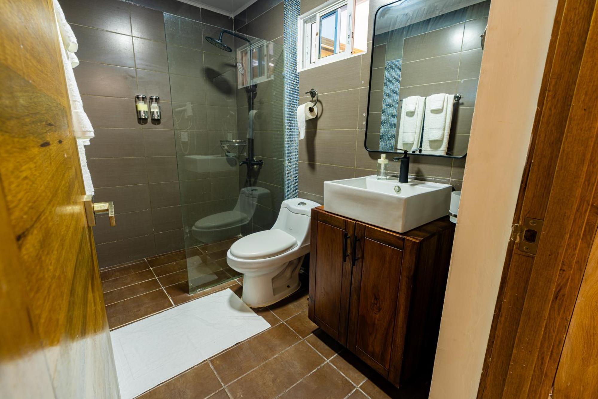 Hotel Boutique Del Lago Нагуа Экстерьер фото